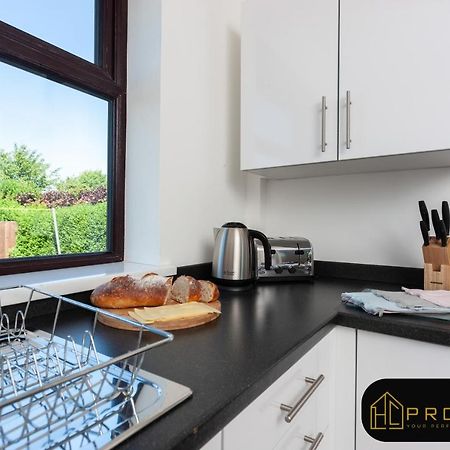 H C Property - Mountford - Contractors, Families And Couples Welcome 더럼 외부 사진